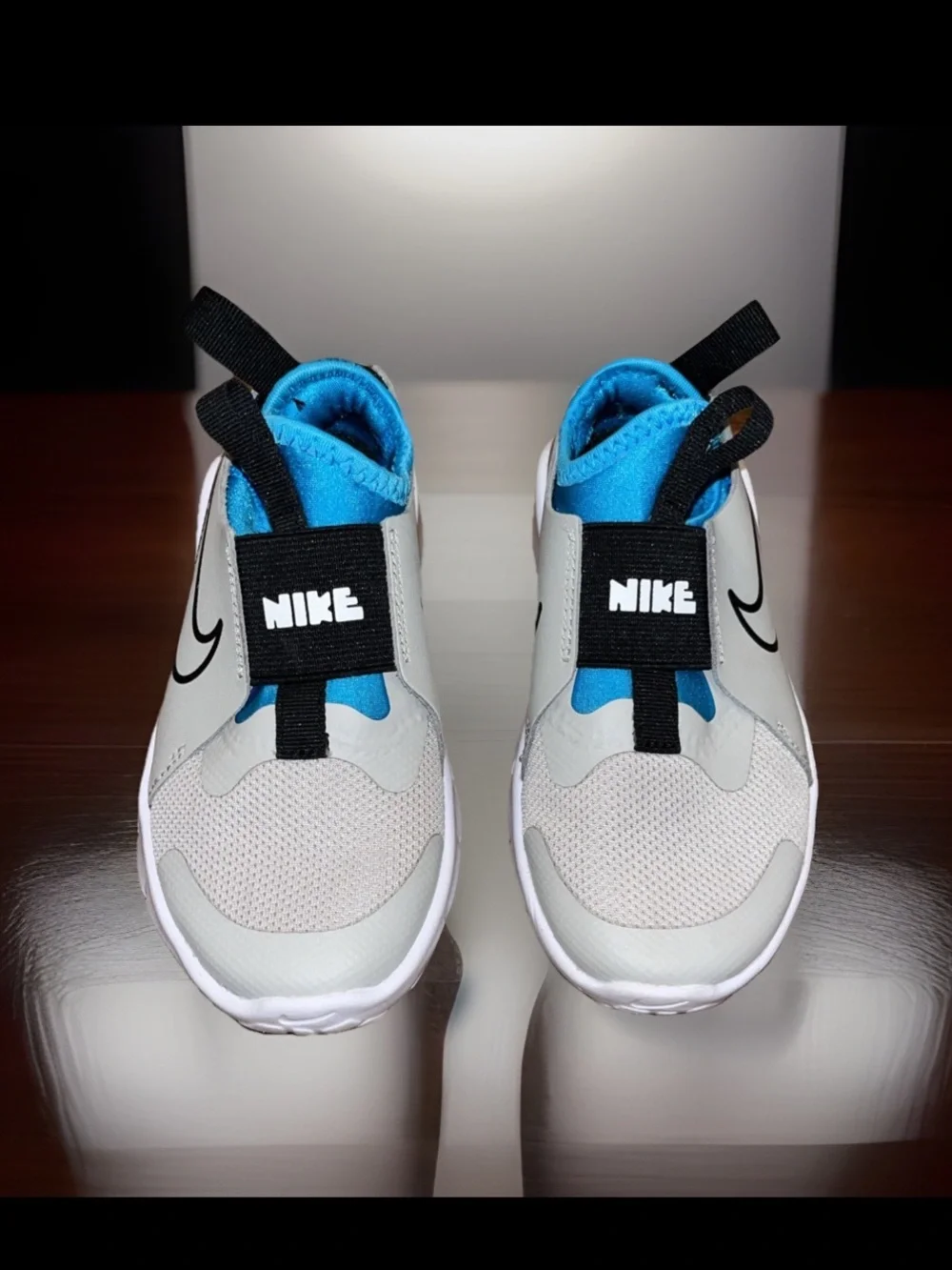 Nike FLEX RUNNER 2 PS 'LIGHT IRON ORE BLUE LIGHTNING' Lace Free Booty Style